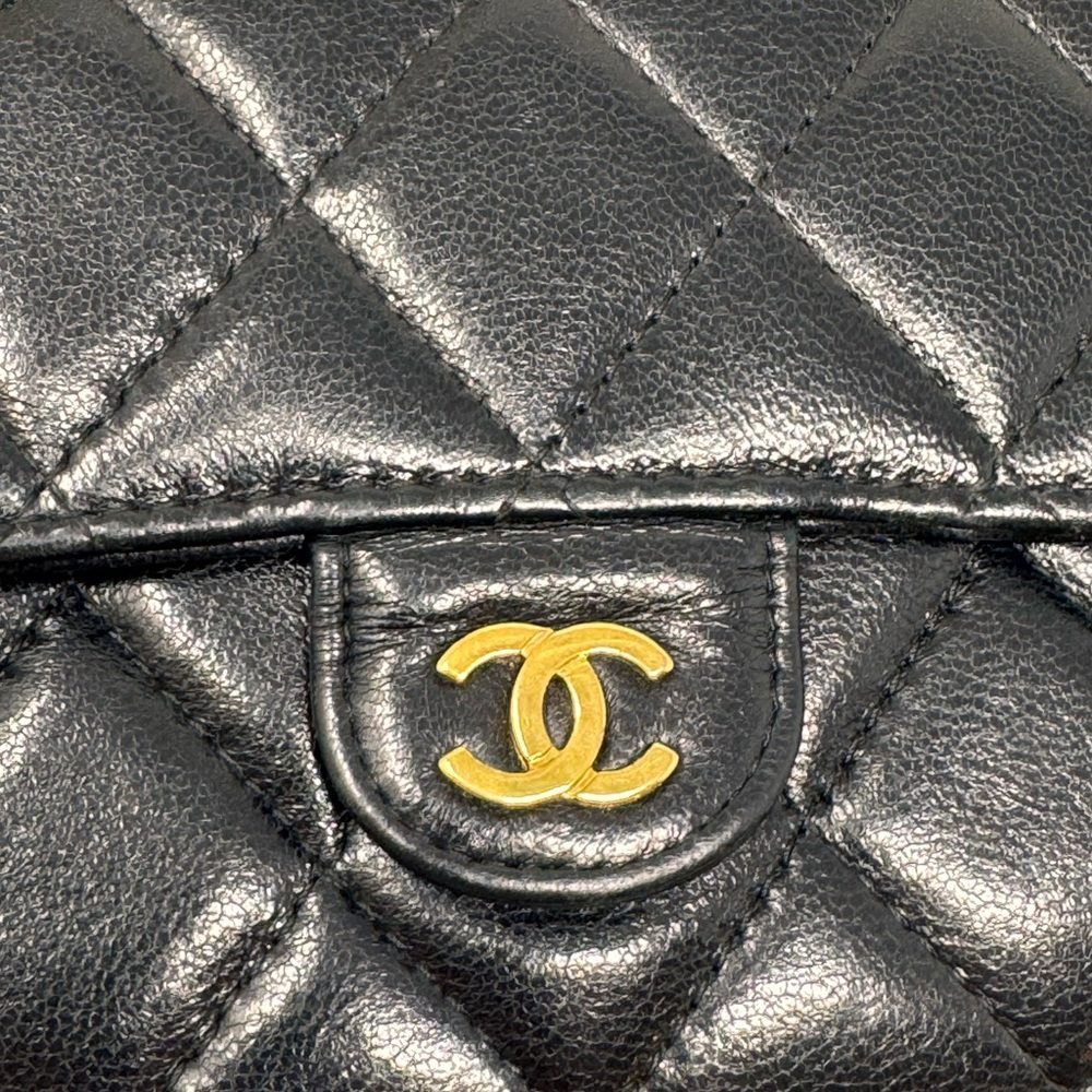 💯Authentic CHANEL Black Quilted Lambskin Classic Flap Continental Wallet - Picture 8 of 9